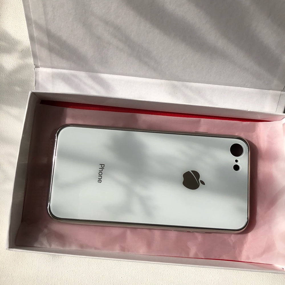 iPhone 7 Case - Picture 4 of 5
